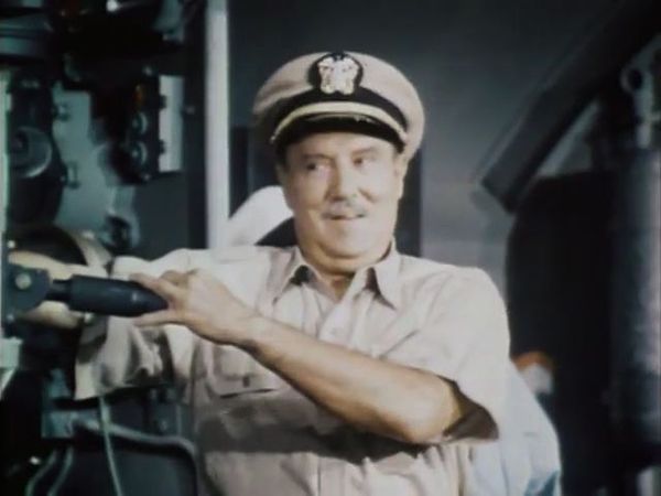 The Lucy Show - Lucy And The Submarine