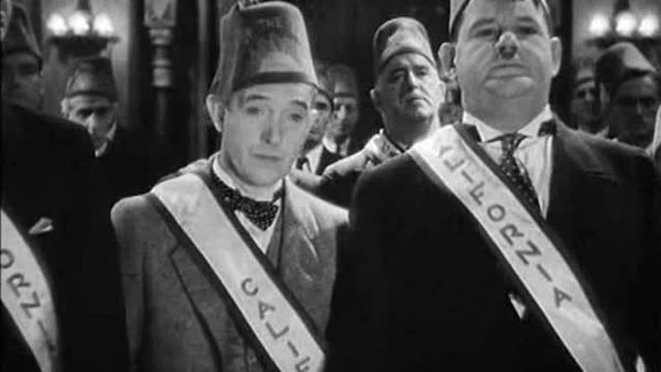 Laurel & Hardy - Sons Of The Desert