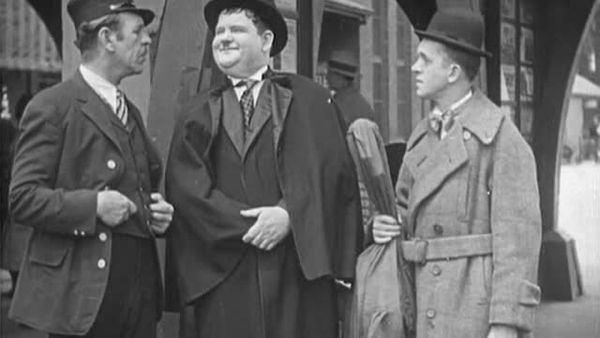 Laurel & Hardy - Berth Marks