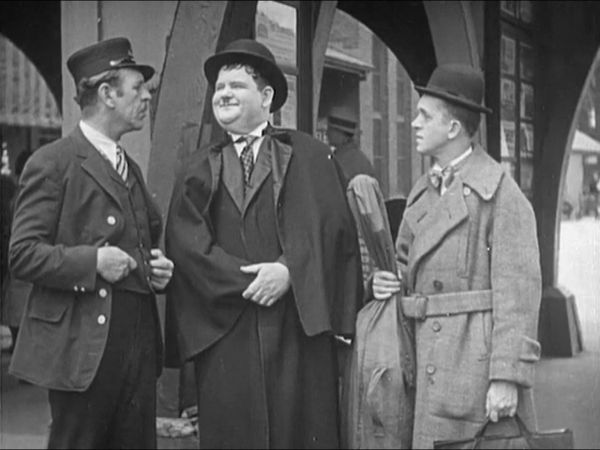 Laurel & Hardy - Berth Marks