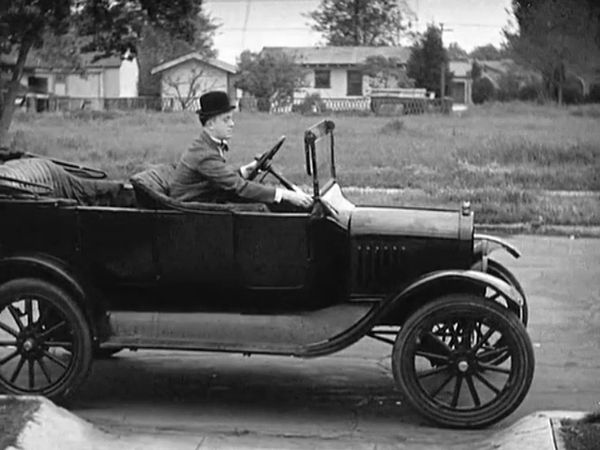 Laurel & Hardy - Hog Wild