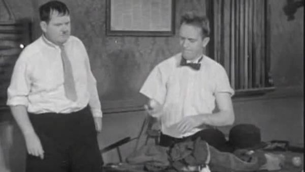 Laurel & Hardy - Any Old Port!