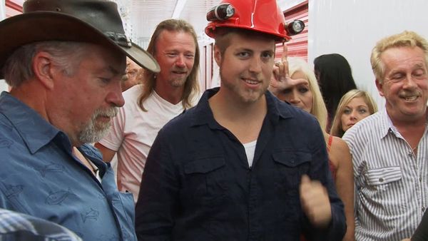 Storage Wars: Northern Treasures - Fashion Passion