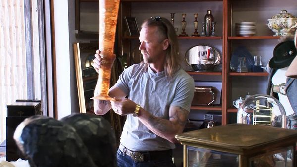 Storage Wars: Northern Treasures - Northern Lights, Northern Fights