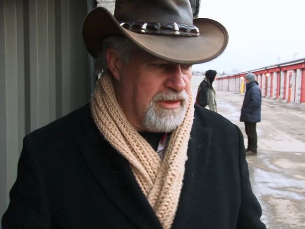 Storage Wars: Northern Treasures - Brawl in the Family