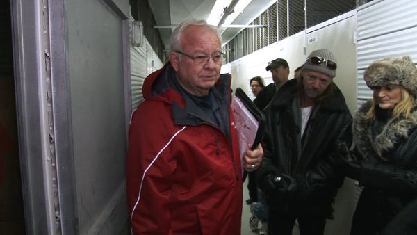 Storage Wars: Northern Treasures - Spies Like Urs