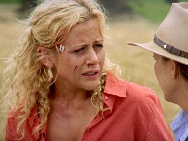 McLeod's Daughters - The Trouble With Harry