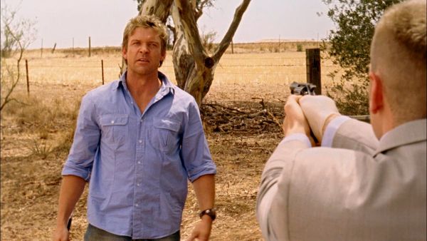 McLeod's Daughters - Into Thin Air
