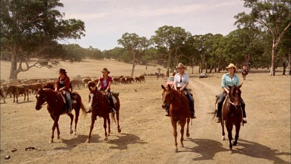 McLeod's Daughters - Into The Valley Of The Shadow
