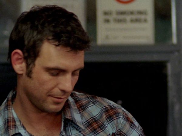 McLeod's Daughters - The Pitfalls Of Love