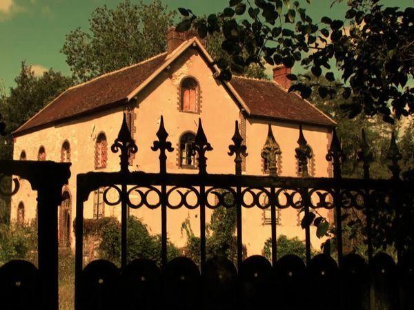 Dead Crossroads Series - The Tragic Fate of the Dubois Family