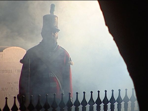 Paranormal Portals - The Ghosts of Drummond Hill Cemetery