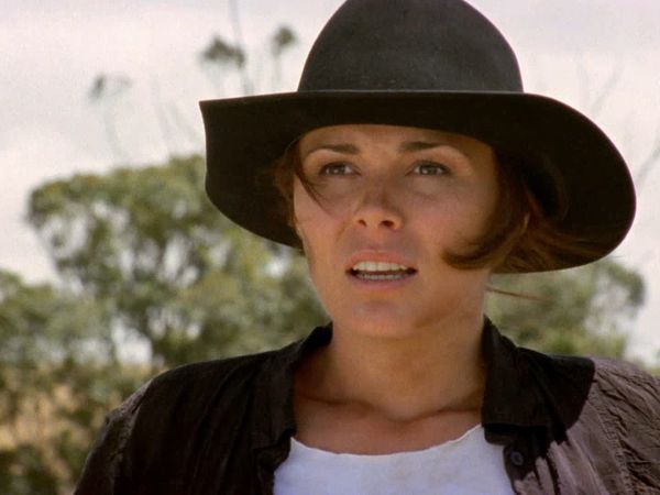 McLeod's Daughters - Down to Earth