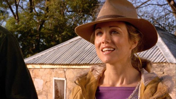 McLeod's Daughters - Love Interrupted