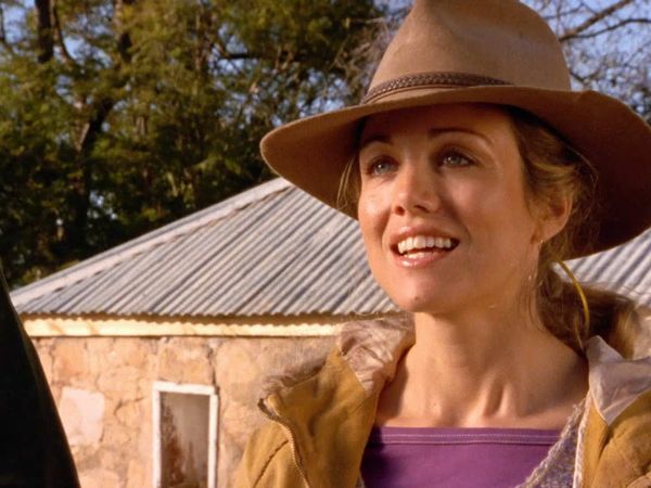 McLeod's Daughters - Love Interrupted