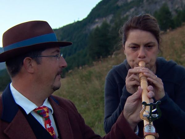 Sarah Wiener in den Alpen - Im Wallis