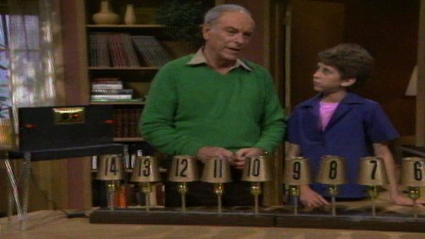 Mr. Wizard's World - Unusual water, Electron Microscope and more