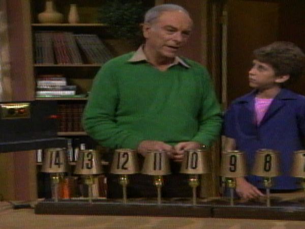 Mr. Wizard's World - Unusual water, Electron Microscope and more