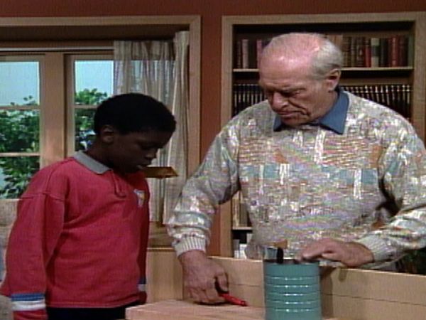 Mr. Wizard's World - Ice Age, Orange Juice Canon and more