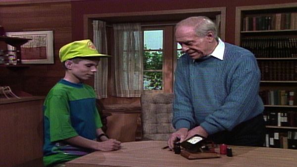 Mr. Wizard's World - Dog Training, Sugar Test and more