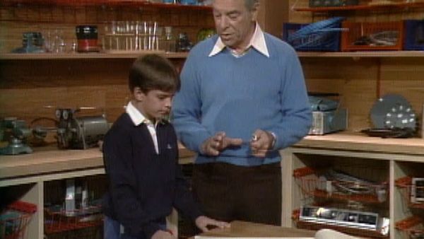 Mr. Wizard's World - Radar Gun, Hurricanes and more