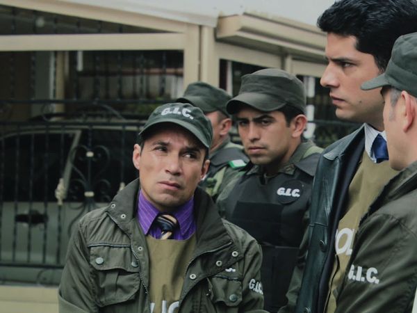 Infiltrados - Episodio 1x10