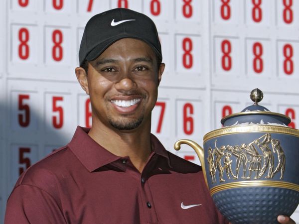 Tiger Woods - Tiger Woods wins 2005 WGC-American Express Championship