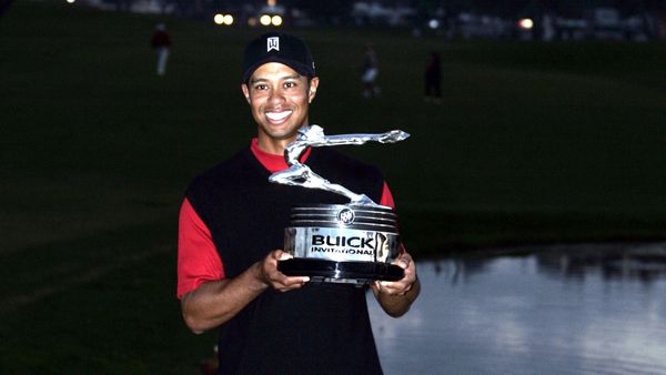 Tiger Woods - Tiger Woods wins 2005 Buick Invitational