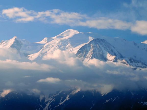 El Mundo Es Tuyo - Chamonix – Viena – Islas Azores