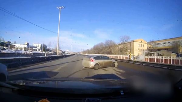Car Crash TV - Episodio 11