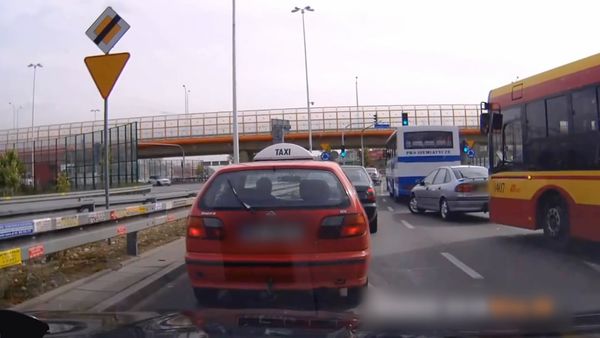 Car Crash TV - Episodio 9