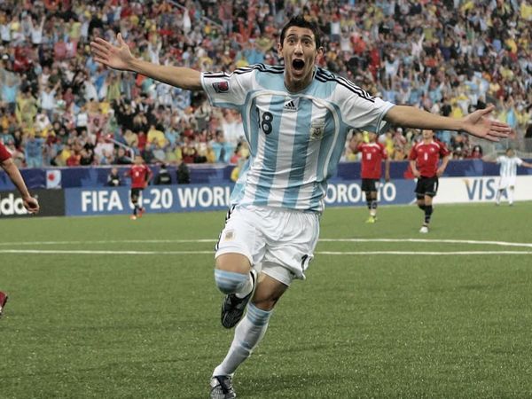 National Icons - Primeras impresiones