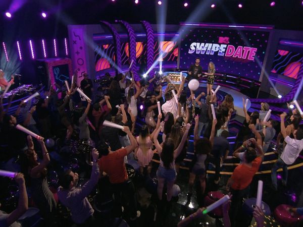 SwipeDate - SwipeDate