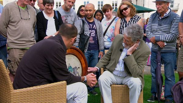 Antiques Roadshow UK - Walthamstow Town Hall 1