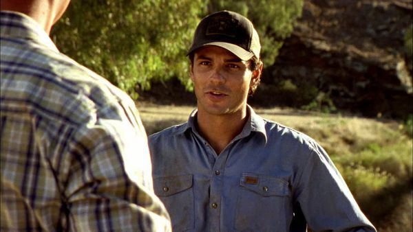 McLeod's Daughters - 12 and a Half Hours Behind
