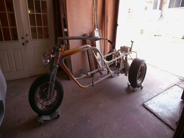 Mi obsesión por los motores - Vehículo misterioso