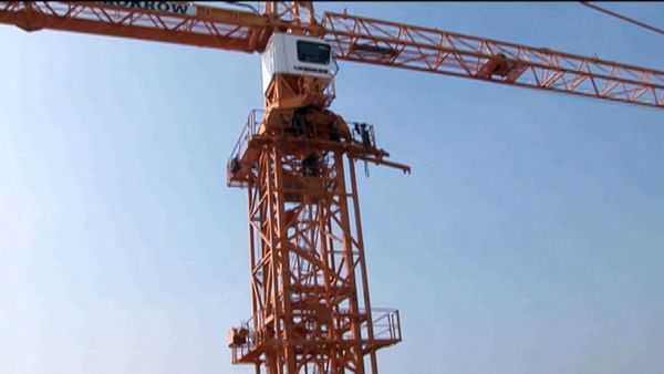Mega Movers - La Grúa-torre