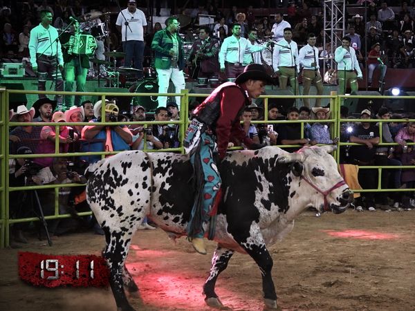 Liga Mexicana de Jaripeo Profesional - 10