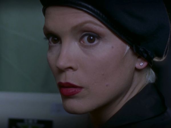 Highlander - The Raven - The Frame