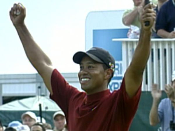 Tiger Woods - Tiger Woods wins 2003 WGC-American Express Championship