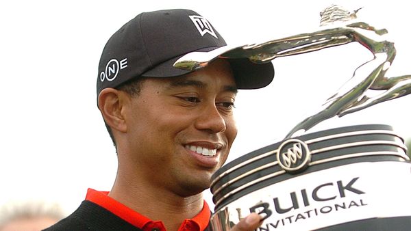 Tiger Woods - Tiger Woods wins 2007 Buick Invitational
