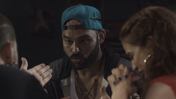 Escándalos - La viuda Negra