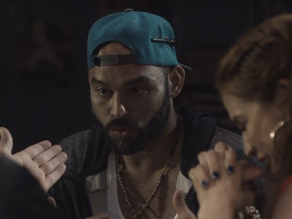 Escándalos - La viuda Negra
