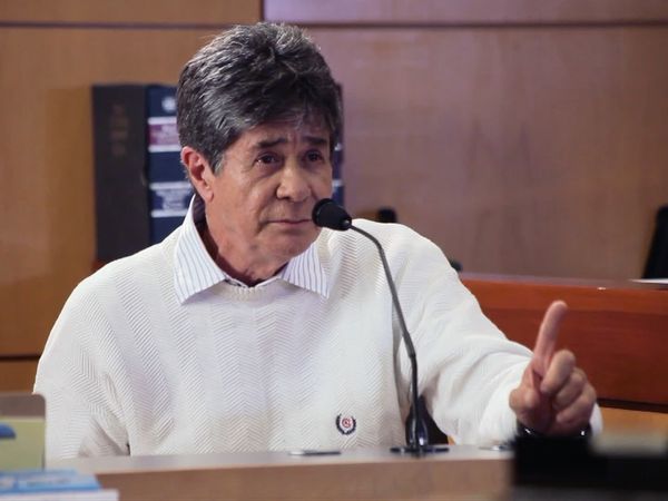 Escándalos - El color de la ley
