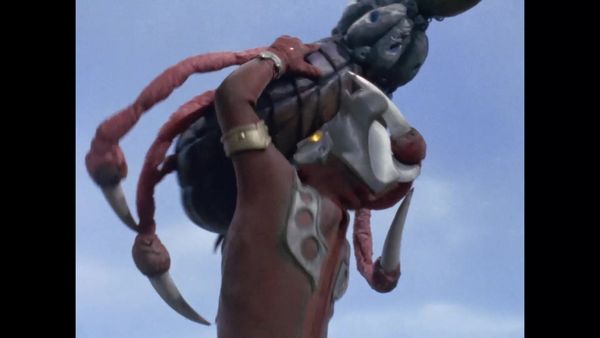 Ultraman Leo - Terror Of The Saucer Race Series - The Girl Who Collects The Stardust of Demons