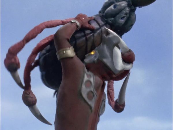 Ultraman Leo - Terror Of The Saucer Race Series - The Girl Who Collects The Stardust of Demons