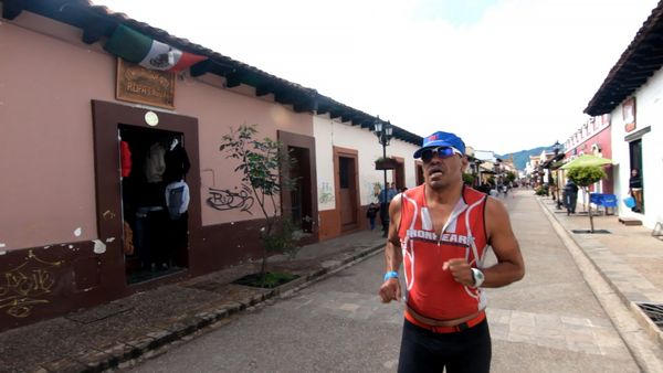 Correr Para Vivir - Luis Martinez - San Cristóbal de las Casas, Chiapas