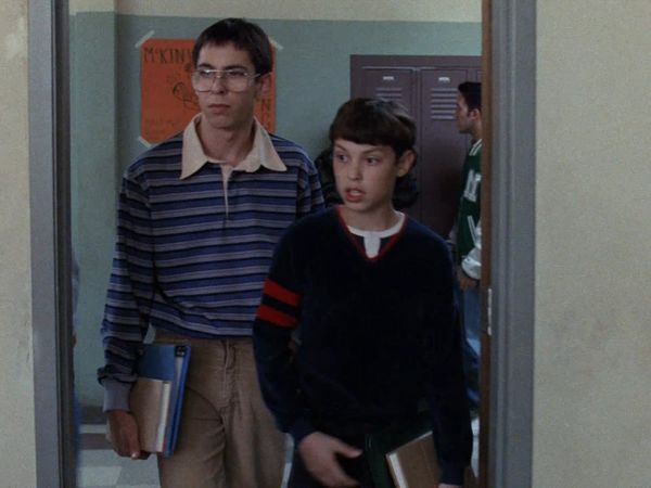 Freaks and Geeks - La puerta de la cochera
