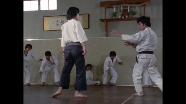 Ultraman Leo - Certain-Kill Fists! A Young Boy Calls Upon A Tempest