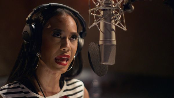 Love & Hip Hop Hollywood Series - About A Boy